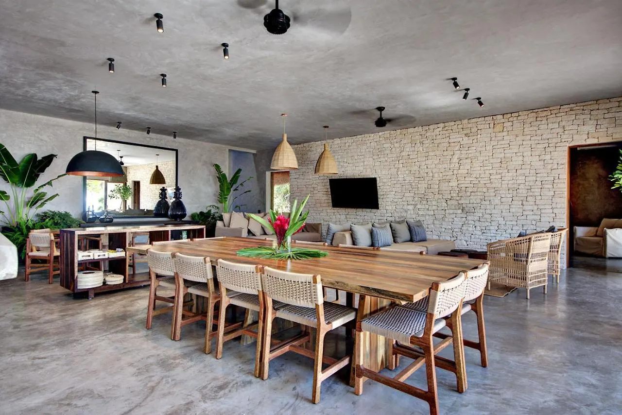 Beachfront Villa In Tankah Bay Tulum Mexico