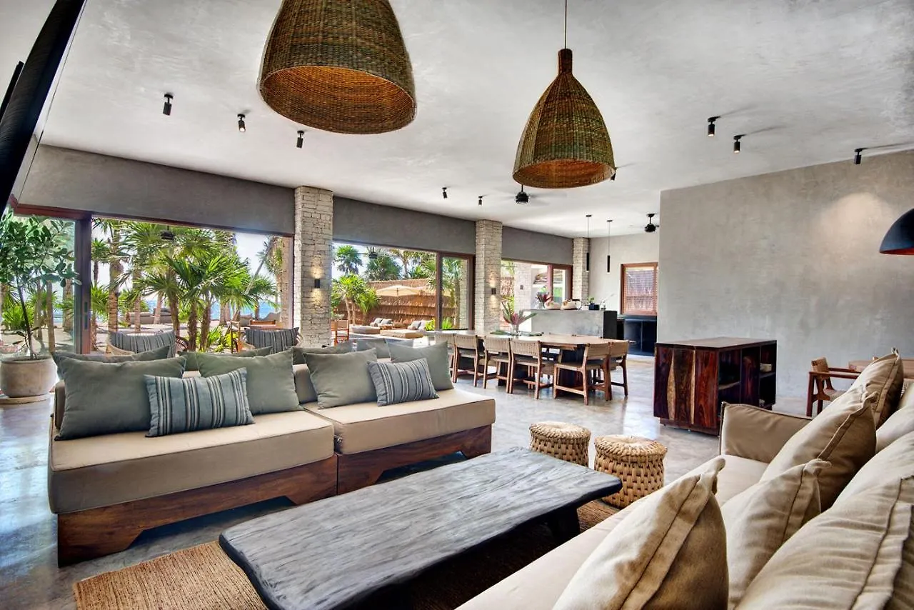 Beachfront Villa In Tankah Bay Tulum Holiday home